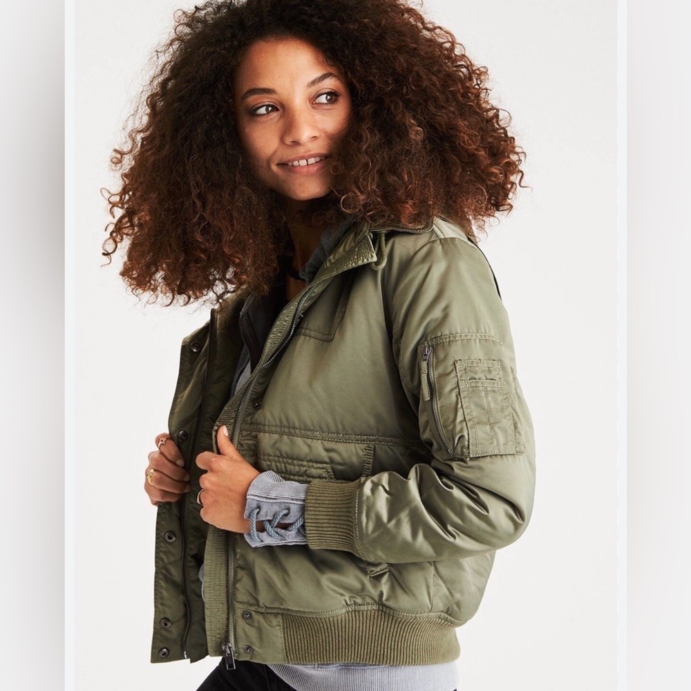 American Eagle Green Satin Sherpa Fur Lined Hooded Puffer Bomber Jacket